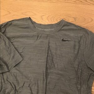 Nike Men's Charcoal Short Sleeve Tee